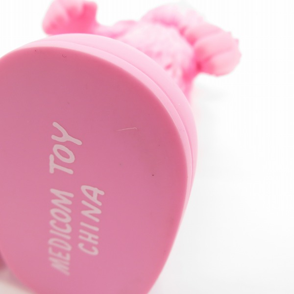 実際に弊社で買取させて頂いたMEDICOM TOY×KAWS/メディコムトイ×カウズ  BFF OPEN EDITION ピンク フィギュアの画像 6枚目