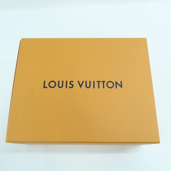 実際に弊社で買取させて頂いたLOUIS VUITTON/ルイヴィトン 22AW LVトレイナー2 スニーカー ブラック×ホワイト GO0252/8の画像 9枚目