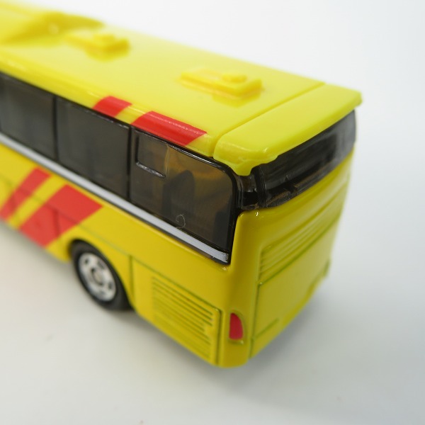 実際に弊社で買取させて頂いたTOMICA/トミカ 多美卡 CN-11 FAW HONG QI/CN-15 FAW JIEFANG KE CHE(YELLOW) 中国限定 2点セット/ミニカーの画像 9枚目