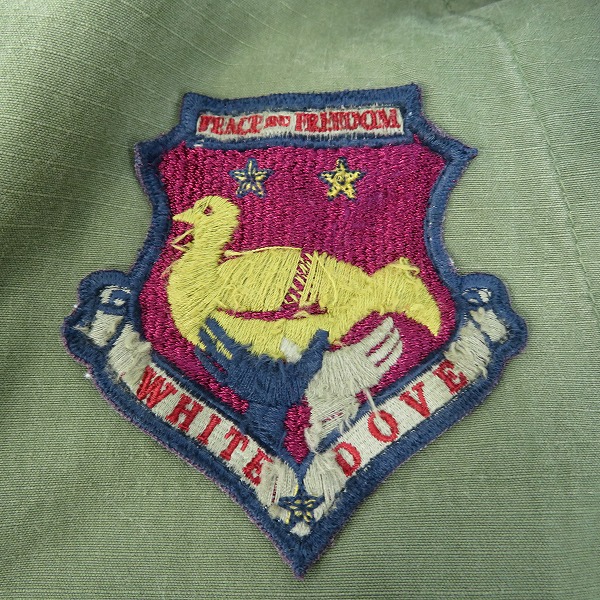 実際に弊社で買取させて頂いたCOMME des GARCONS JUNYA WATANABE MAN/コムデギャルソンジュンヤワタナベマン ワッペン ミリタリージャケット WR-J054/SSの画像 5枚目