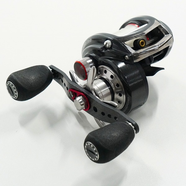 実際に弊社で買取させて頂いたAbuGarcia/アブガルシア REVO3 ELT-SHS REVO ELITE8 レボ エリート8 右ハンドル ベイトリール