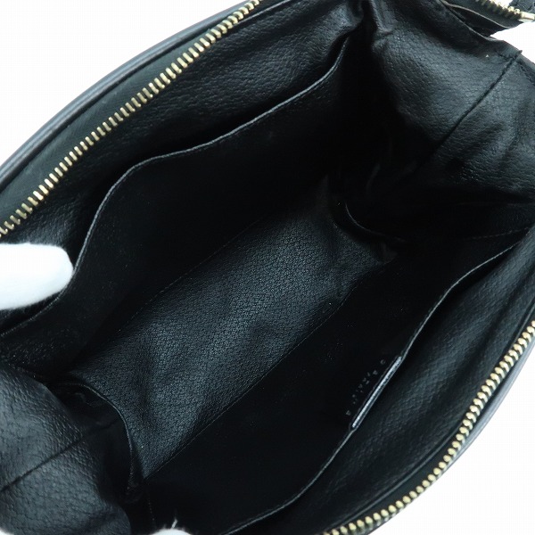 実際に弊社で買取させて頂いたCELINE/セリーヌ ロゴ マカダム柄 クラッチバッグ/ポーチの画像 3枚目