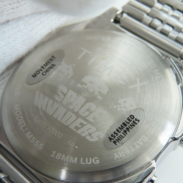実際に弊社で買取させて頂いた(1)TIMEX/タイメックス スペースインベーダー  腕時計 TW2V30000の画像 3枚目
