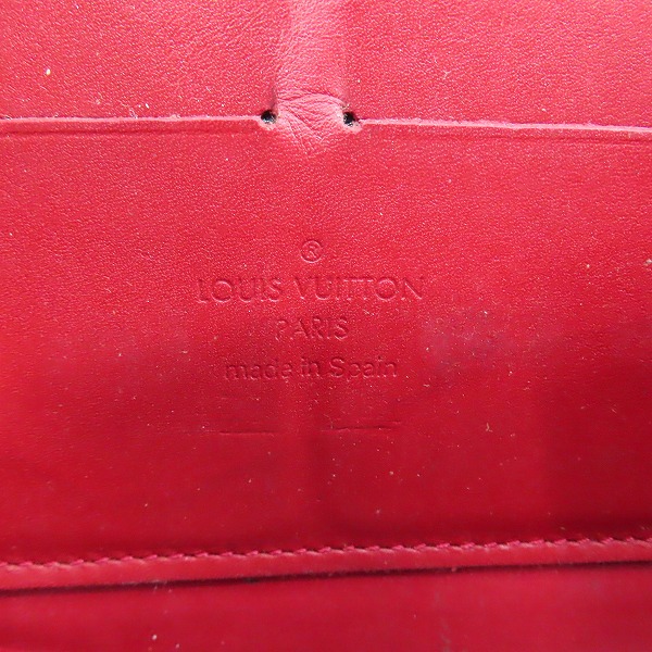 実際に弊社で買取させて頂いたLOUIS VUITTON/ルイ・ヴィトン モノグラムヴェルニ ジッピーウォレット/長財布 M90200 の画像 4枚目