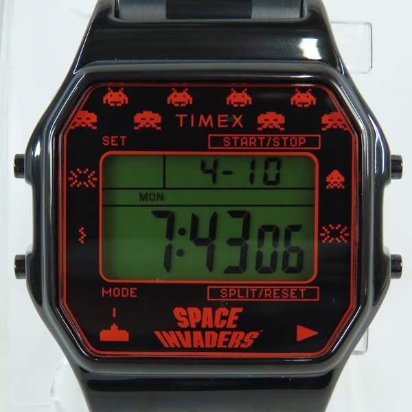実際に弊社で買取させて頂いた(4)TIMEX/タイメックス スペースインベーダー  腕時計 TW2V30200
