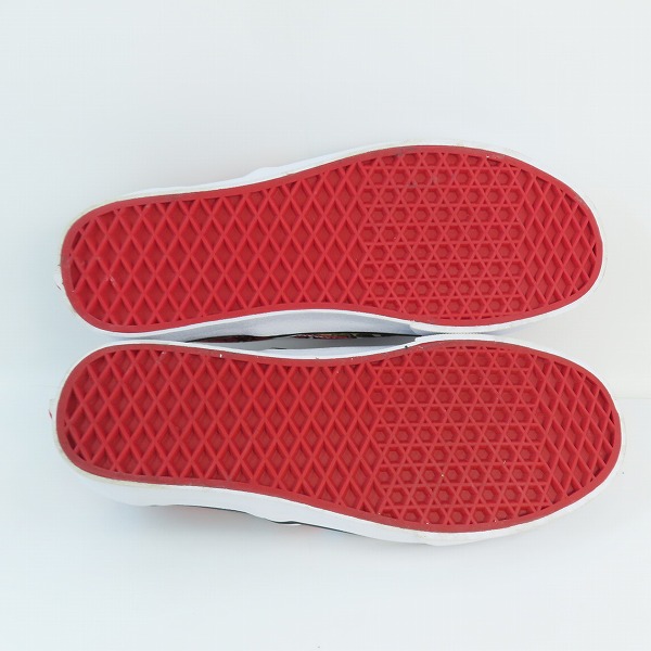 実際に弊社で買取させて頂いたVANS/バンズ MARVEL/マーベル CLASSIC SLIP-ON スパイダーマン総柄スリッポン VN0A38F79H7/26.5の画像 2枚目