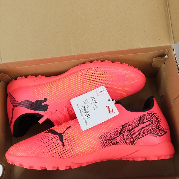 実際に弊社で買取させて頂いた【未使用】PUMA/プーマ フューチャー 7 プレイ TT/サッカートレーニングシューズ/107726-03/26.5の画像 6枚目