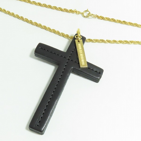 実際に弊社で買取させて頂いたMoonage Devilment/ムーンエイジデビルメント NE-レザーBIGクロスネックレス mac-0353