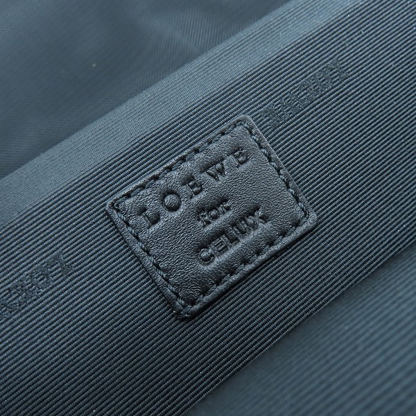 実際に弊社で買取させて頂いたLOEWE for CELUX/ロエベ フォー セリュックス アナグラムロゴ レザーコスメケース/ポーチの画像 5枚目