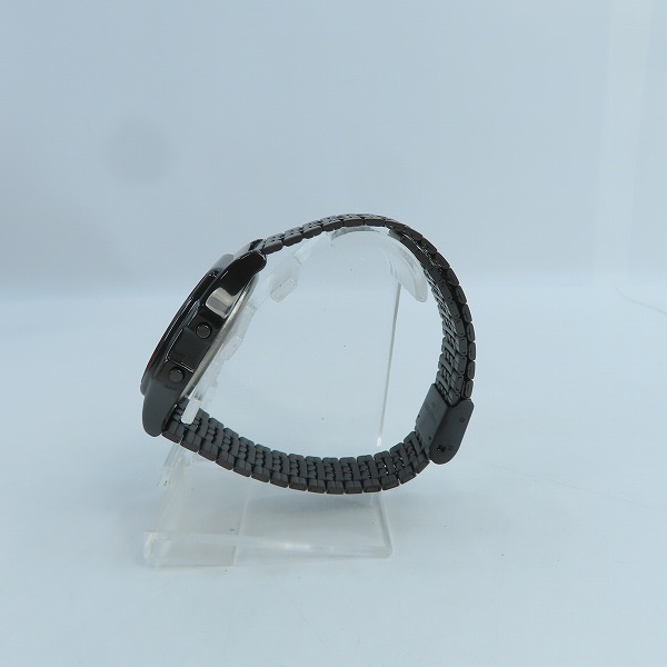 実際に弊社で買取させて頂いた(2)TIMEX/タイメックス スペースインベーダー  腕時計 TW2V30200の画像 1枚目