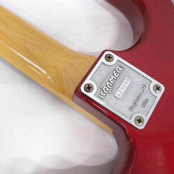 実際に弊社で買取させて頂いた★KRAMER/クレーマー JK-1000/JK1000 マッチングヘッド フロイドローズ搭載 エレキギター ソフトケース付の画像 8枚目