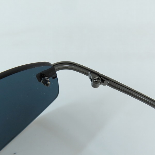 実際に弊社で買取させて頂いたGIVENCHY/ジバンシィ サングラス SGV001 568の画像 4枚目