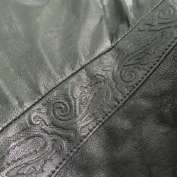 実際に弊社で買取させて頂いたETRO/エトロ ラムレザー切替/襟下ペイズリー柄 中綿キルティングジャケット Sの画像 5枚目