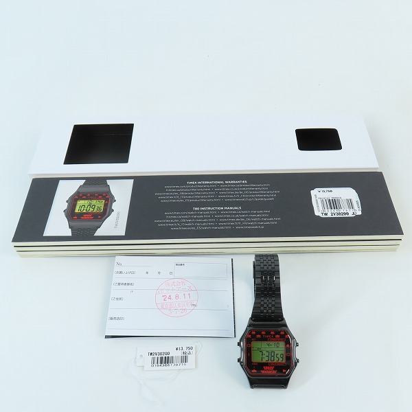 実際に弊社で買取させて頂いた(2)TIMEX/タイメックス スペースインベーダー  腕時計 TW2V30200の画像 6枚目