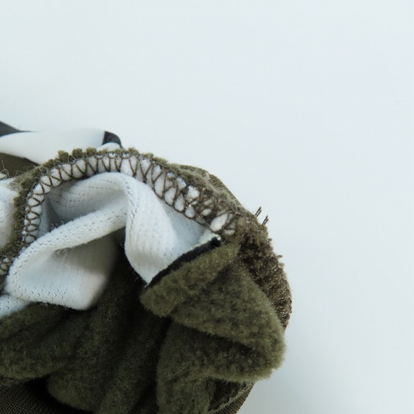 実際に弊社で買取させて頂いたF.C.Real Bristol/F.C.レアルブリストル POLARTECR FLEECE REFLECTIVE TOUCH GLOVE 手袋 カーキの画像 7枚目