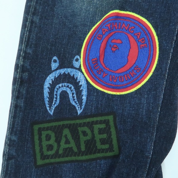 実際に弊社で買取させて頂いた【未使用】A BATHING APE/アベイシングエイプ キッズ SHARK BAPE EMBLEM DENIM PRINT SWEAT PANTS/スウェットパンツ/160の画像 7枚目