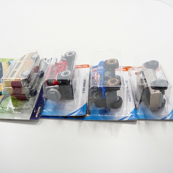 実際に弊社で買取させて頂いた【未開封】Hot Wheels/ホットウィール CARGO CARRIERS VOLKSWAGEN SUNAGON/'17 JEEP WRANGLER 他 ミニカー 4点セットの画像 6枚目