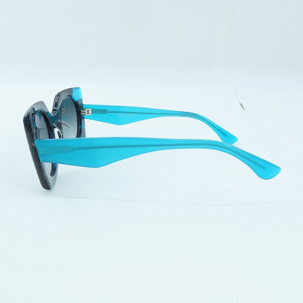 実際に弊社で買取させて頂いたTHEO by TIM VAN STEENBERGEN/テオ バイ ティムヴァンスティーンバーゲン Cat.3 サングラス/アイウェアの画像 1枚目