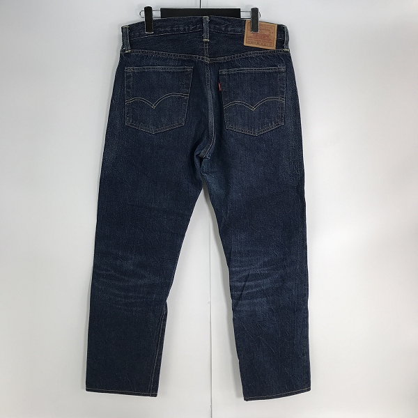 実際に弊社で買取させて頂いたLevis/リーバイス VINTAGE CLOTHING 501ZXX 復刻 刻印 3015 赤耳 ビッグE 54年モデル デニムパンツ  日本製 50154-0105/W32L32の画像 1枚目
