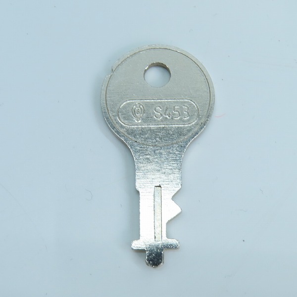 実際に弊社で買取させて頂いたRIMOWA/リモワ 2輪 アルミ スーツケースの画像 8枚目