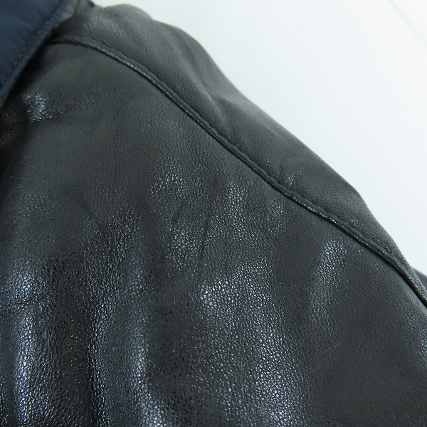 実際に弊社で買取させて頂いたETRO/エトロ ラムレザー切替/襟下ペイズリー柄 中綿キルティングジャケット Sの画像 6枚目