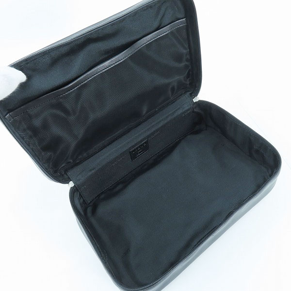 実際に弊社で買取させて頂いたLOEWE for CELUX/ロエベ フォー セリュックス アナグラムロゴ レザーコスメケース/ポーチの画像 4枚目