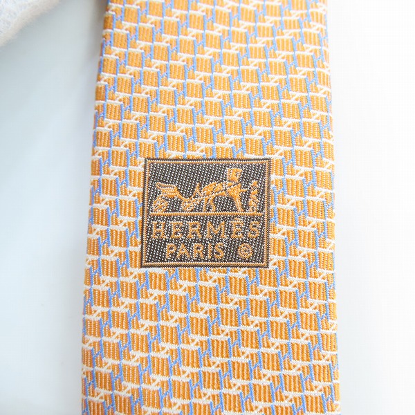 実際に弊社で買取させて頂いたHERMES/エルメス  総柄 シルク ネクタイ オレンジの画像 3枚目