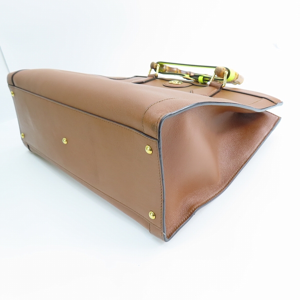 実際に弊社で買取させて頂いたGUCCI/グッチ ダイアナ バンブーハンドル ミディアム トートバッグ/ショルダーバッグ 655658の画像 3枚目