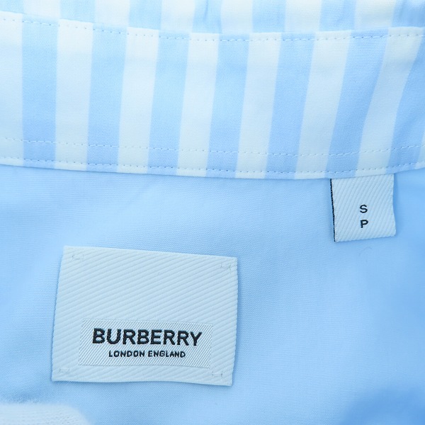 実際に弊社で買取させて頂いたBURBERRY LONDON ENGLAND/バーバリー ストライプ柄 ロゴパッチ長袖シャツ 8013451/Sの画像 2枚目