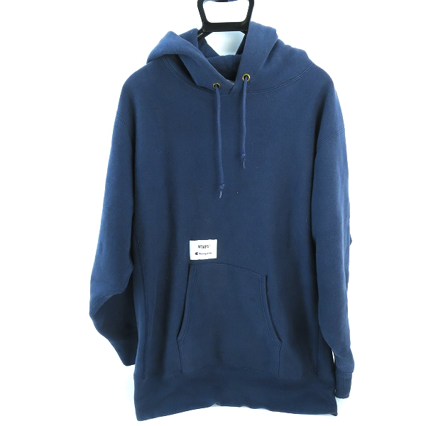 実際に弊社で買取させて頂いたWTAPS×Champion/ダブルタップス×チャンピオン 21AW REVERSE WEAVE HOODED SWEATSHIRT C8-T109/XL