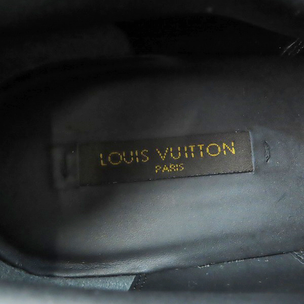 実際に弊社で買取させて頂いたLouis Vuitton/ルイヴィトンレディース ロゴ型押しベルト スウェード ショートブーツ NL0165  /36.5の画像 5枚目