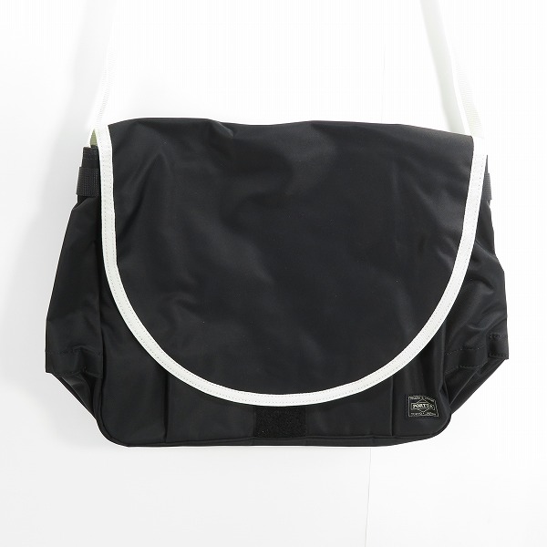 実際に弊社で買取させて頂いた(2)HEAD PORTER/ヘッドポーター ショルダー メッセンジャーバッグ/ホワイト