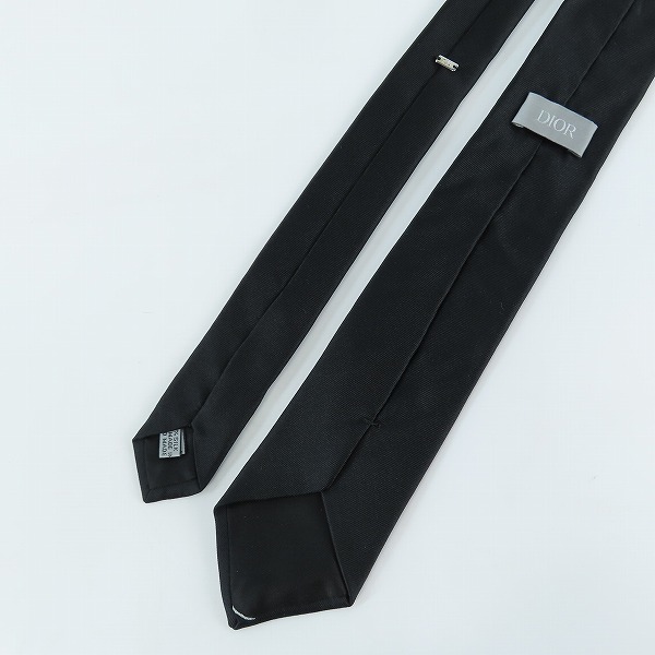 実際に弊社で買取させて頂いたdior/ディオール CD/ダイアモンド 刺繍 ネクタイ の画像 2枚目