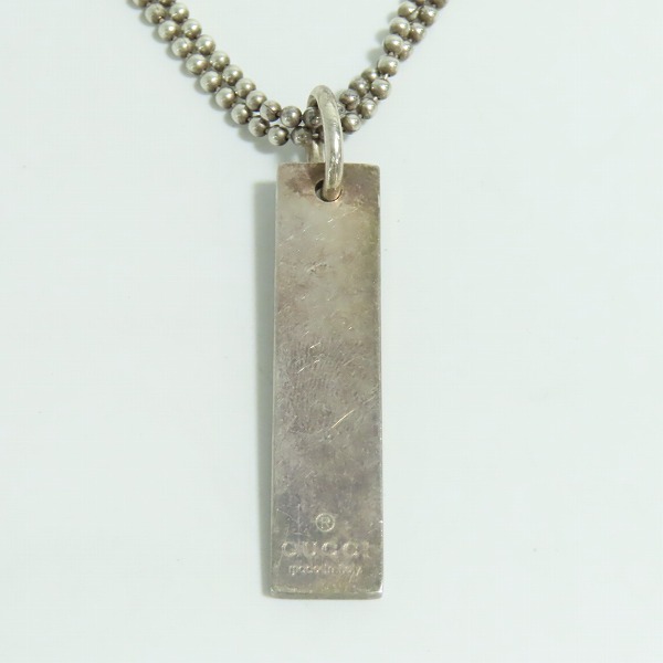 実際に弊社で買取させて頂いたGUCCI/グッチ Wチェーンペンダントネックレス 刻印ロゴバープレート/ダブルボールチェーン 09840 925SV 0006の画像 2枚目