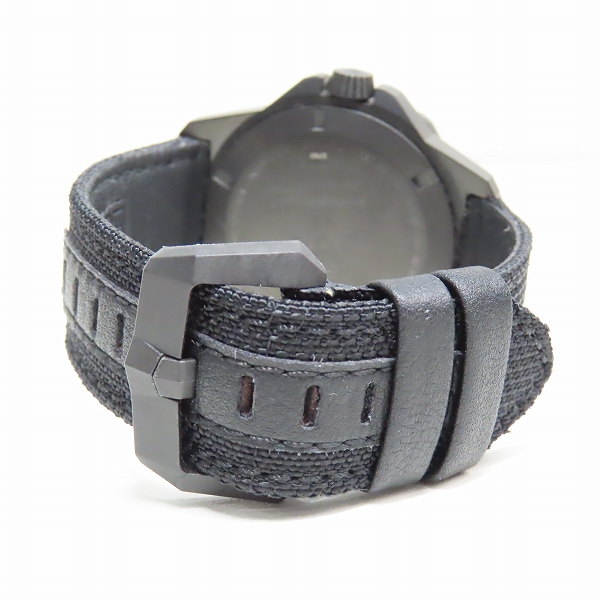 実際に弊社で買取させて頂いたLUMINOX/ルミノックス F-117 NIGHTHAWK/ナイトホーク 6420 SERIES 腕時計 Ref.6421の画像 3枚目