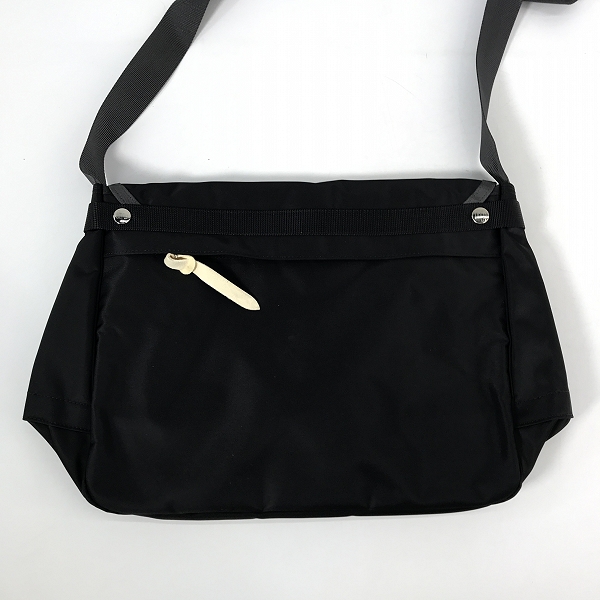 実際に弊社で買取させて頂いた(5)HEAD PORTER/ヘッドポーター ショルダー メッセンジャー バッグ ブラック×グレーの画像 1枚目