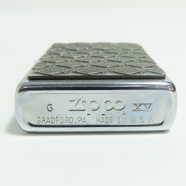 実際に弊社で買取させて頂いたZIPPO/ジッポー HARLEY-DAVIDSON/ハーレーダビッドソン  総ロゴ メタル プレート貼り シルバー/1999年製の画像 3枚目