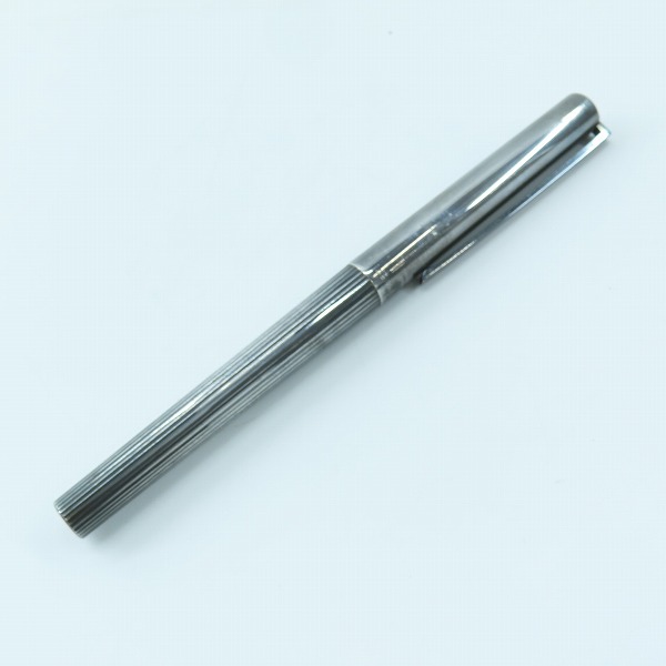 実際に弊社で買取させて頂いたS.T.DuPont/デュポン SILVER925/シルバー925/銀無垢 キャップ式万年筆 ペン先 18ct/K18/750の画像 7枚目