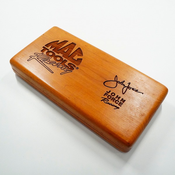実際に弊社で買取させて頂いたMac Tools/マックツールズ John Force Racing Limited Edition 2000 Campionship Set コンビネーションレンチ セットの画像 8枚目