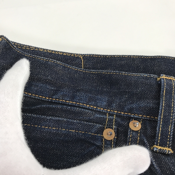 実際に弊社で買取させて頂いたLevis/リーバイス LVC 501XX 復刻 刻印 093 赤耳 ビッグE 47年モデル デニムパンツ トルコ製 47501-0078/W32L34の画像 9枚目