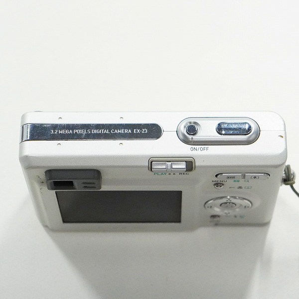 実際に弊社で買取させて頂いたCASIO/カシオ EXILIM EX-Z3 コンパクトデジタルカメラ 動作未確認の画像 4枚目