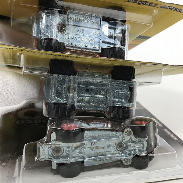 実際に弊社で買取させて頂いた【未開封】Hot Wheels/ホットウィール GRATEFUL DEAD BAJA BEETLE/OZZY OSBOURNE ANGLIA PANEL TRUCK 3点セットの画像 5枚目