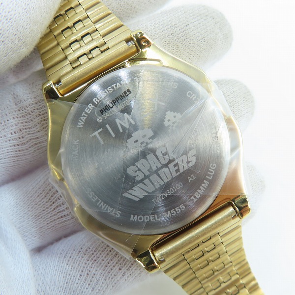 実際に弊社で買取させて頂いた(1)【未使用】TIMEX/タイメックス スペースインベーダー  腕時計 TW2V30100の画像 4枚目