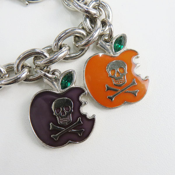 実際に弊社で買取させて頂いたHYSTERIC GLAMOUR/ヒステリックグラマー リンゴ スカル ブレスレットの画像 4枚目