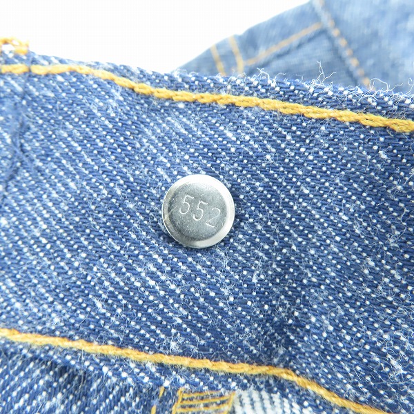 実際に弊社で買取させて頂いた【未使用】LEVI'S/リーバイス 501 USA製 刻印552  ボタンフライ デニムパンツ/W28L36の画像 5枚目