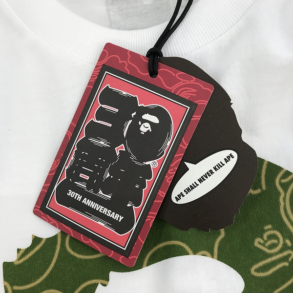 実際に弊社で買取させて頂いた【未使用】A BATHING APE/アベイジングエイプ 30TH ANNIVERSARY TEE #1/30周年記念限定 エイプヘッド Tシャツ/Mの画像 4枚目