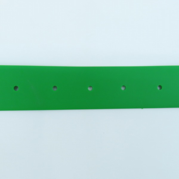 実際に弊社で買取させて頂いたBOTTEGA VENETA/ボッテガヴェネタ トライアングルラバーベルト グリーン系 702028の画像 5枚目