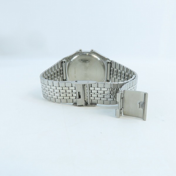 実際に弊社で買取させて頂いた(3)TIMEX/タイメックス スペースインベーダー  腕時計 TW2V30000の画像 3枚目