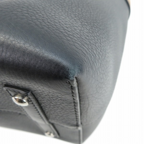 実際に弊社で買取させて頂いたBURBERRY/バーバリー ベルトバッグ 2WAYハンドバッグ/ショルダーバッグの画像 8枚目