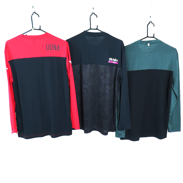 実際に弊社で買取させて頂いたDIADORA/ディアドラ テニスウェア 長袖Tシャツ 3点セットの画像 1枚目